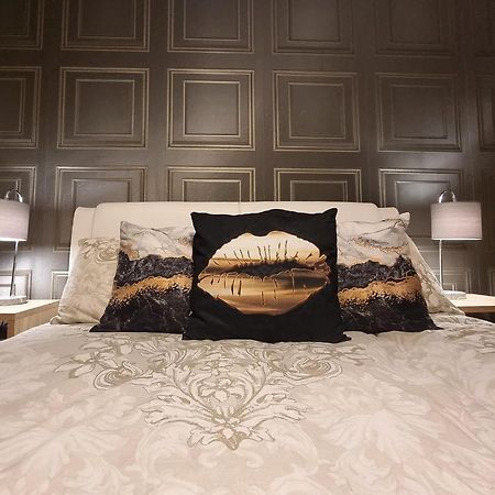 Spacious House City Skyline And Mountain Views Close Too Belfast Centre And Airports Free Parking Экстерьер фото